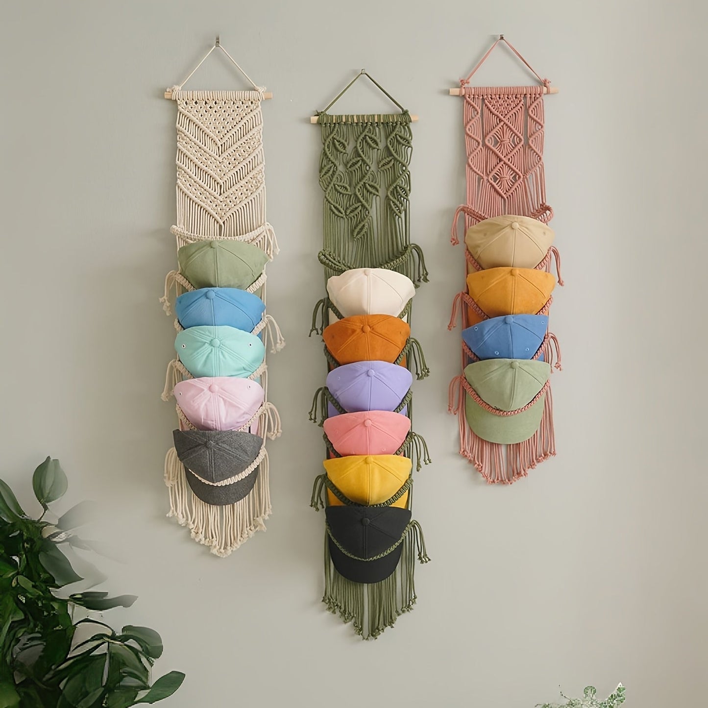 Kaelin — Handgemaakte Macramé Hoed Organizer met Boho Stijl