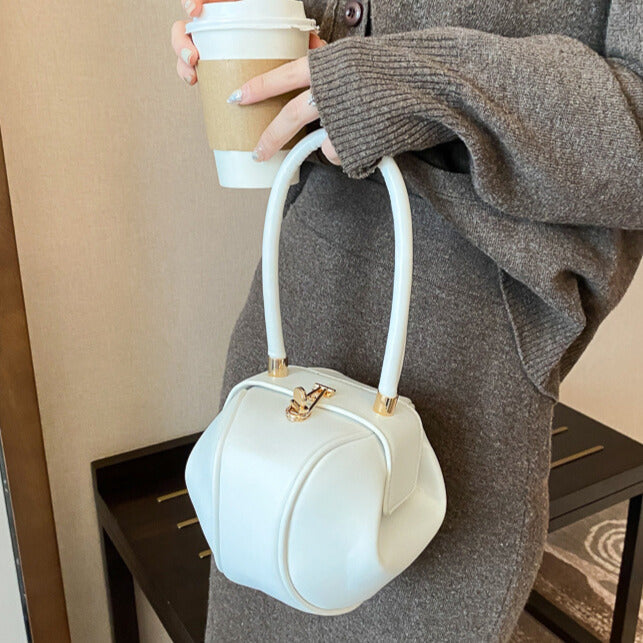 Cynera™ Sphere Bag — Own Every Room with Bold, Head-Turning Glamour