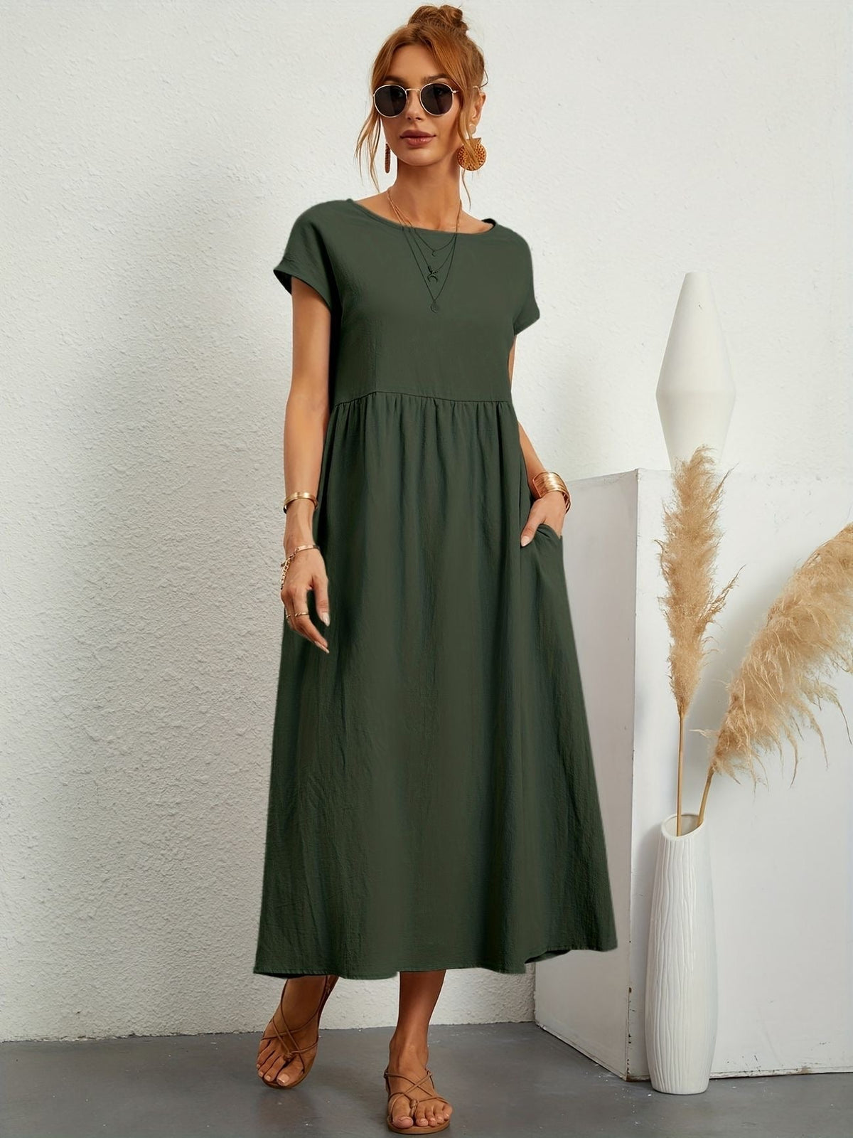 Vestido Casual VelarisMist™ — Domine Cada Momento com Confiança Descomplicada e Estilo Atemporal