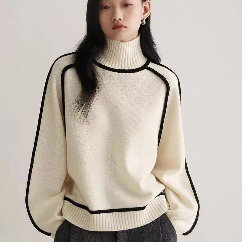 Liora — Lightweight Turtleneck Sweater with Loose Fit for Layering