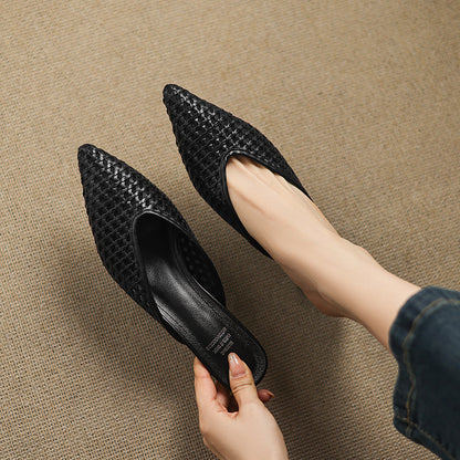 Liora — Handgewebte Pumps aus echtem Leder mit niedrigem Kitten-Heel