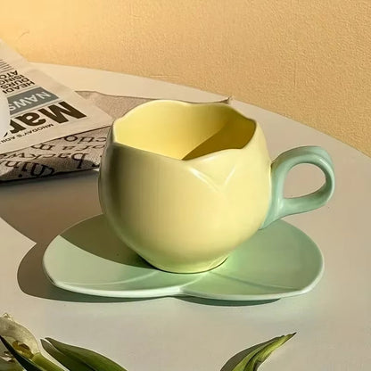 Tulip-shaped Coffee Cup 20$ TODAY ONLY