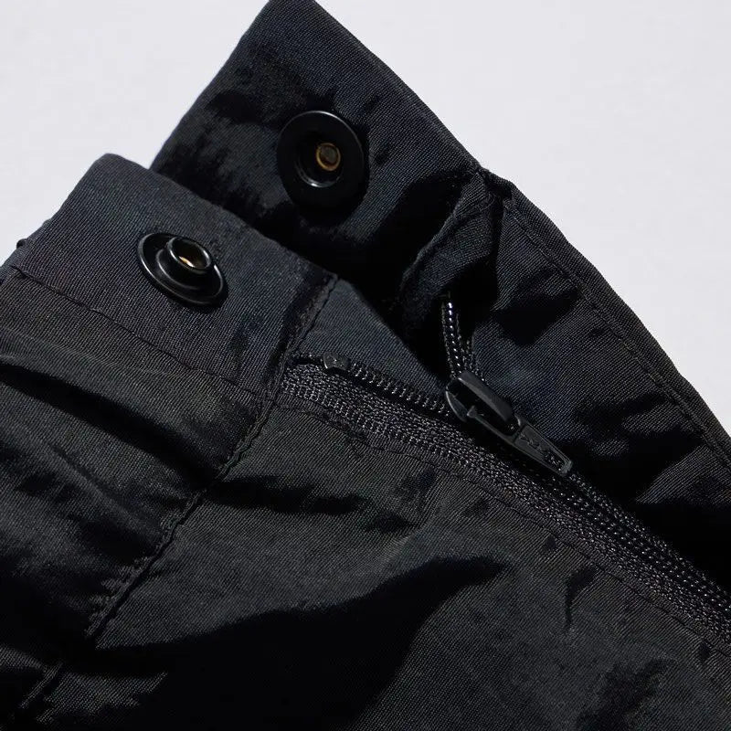 Asheron — Lightweight Nylon Cargo Shorts with Adjustable Fit