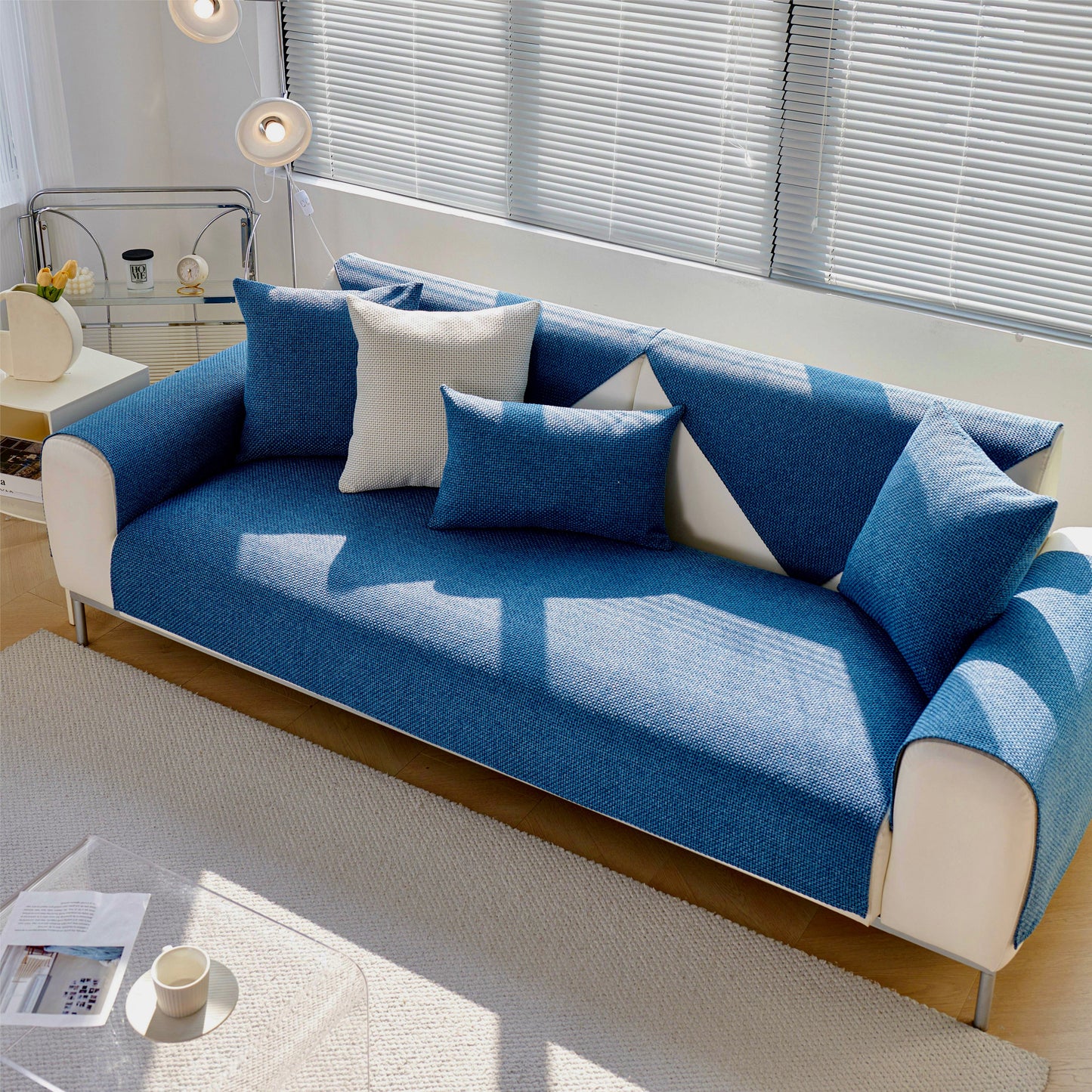 GLIZM Sofa Cover™ — Wrinkle-Free Comfort That Clings So You Can Relax in Style