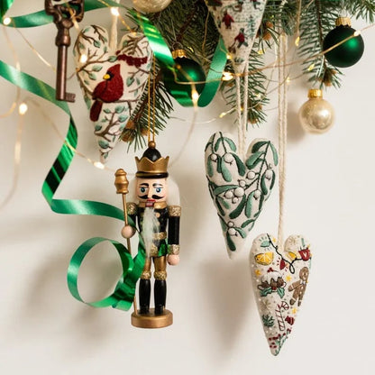 FestiveThread™ Heart Embroidery Kit — Skab hyggelig julemagi, der varmer hvert hjørne af dit hjem