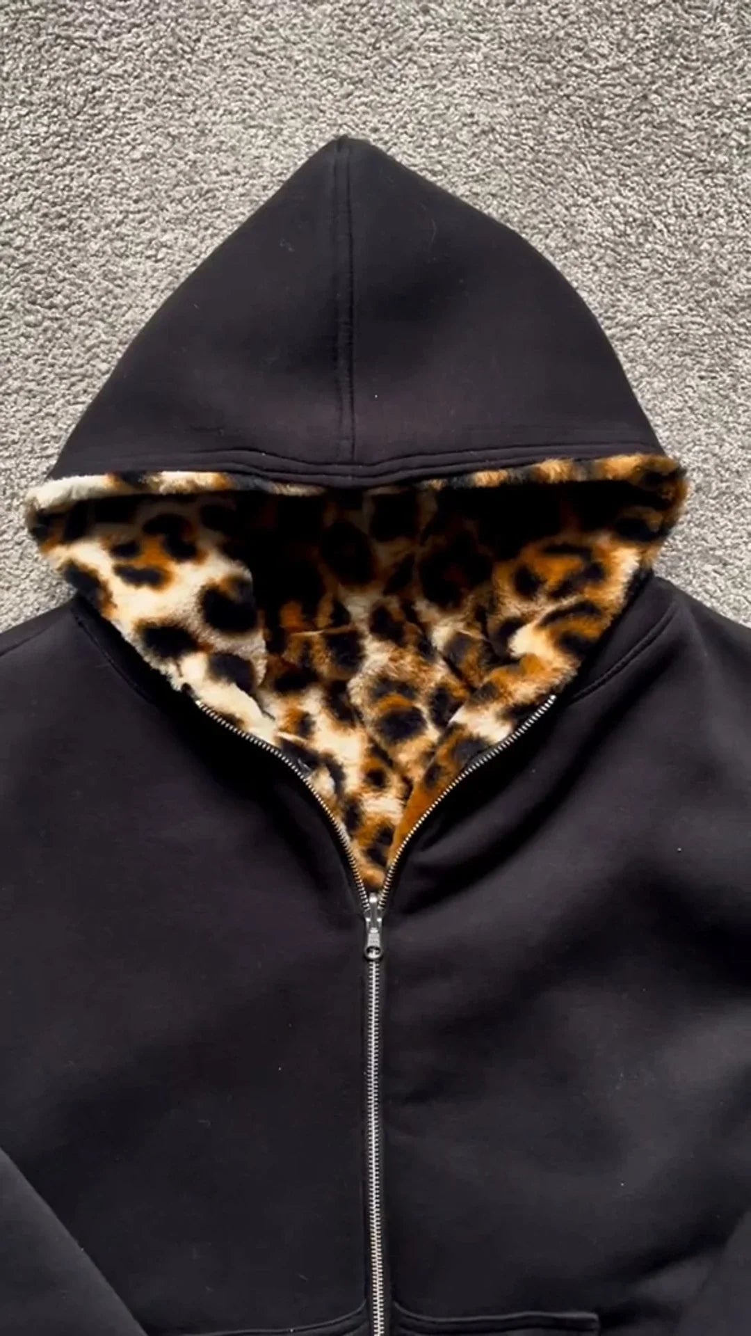 Reversible Leopard Print Zip Sweatshirt 32$ TODAY ONLY