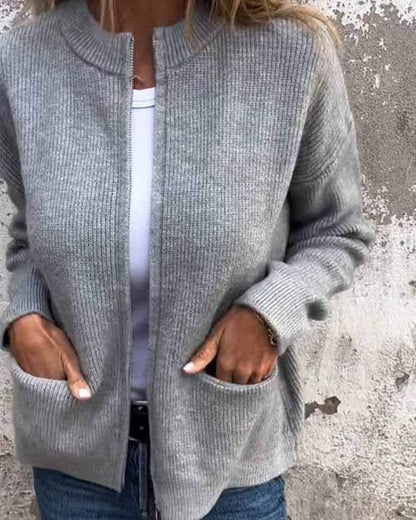 LuxLoom™ Cotton Cardigan — Wrap in Soft Luxury That Commands Every Room