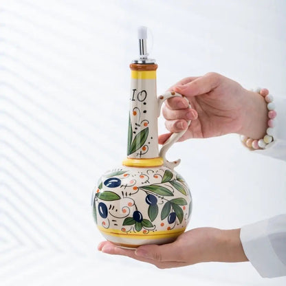 Liora — Distributeur d’huile d’olive en céramique avec design toscan peint à la main