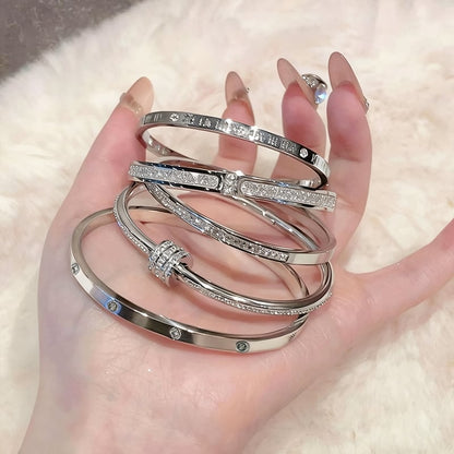 Five-Piece Bracelet Set™ — Ανάδειξε την Αυτοπεποίθησή σου με Κάθε Λαμπερή Ματιά