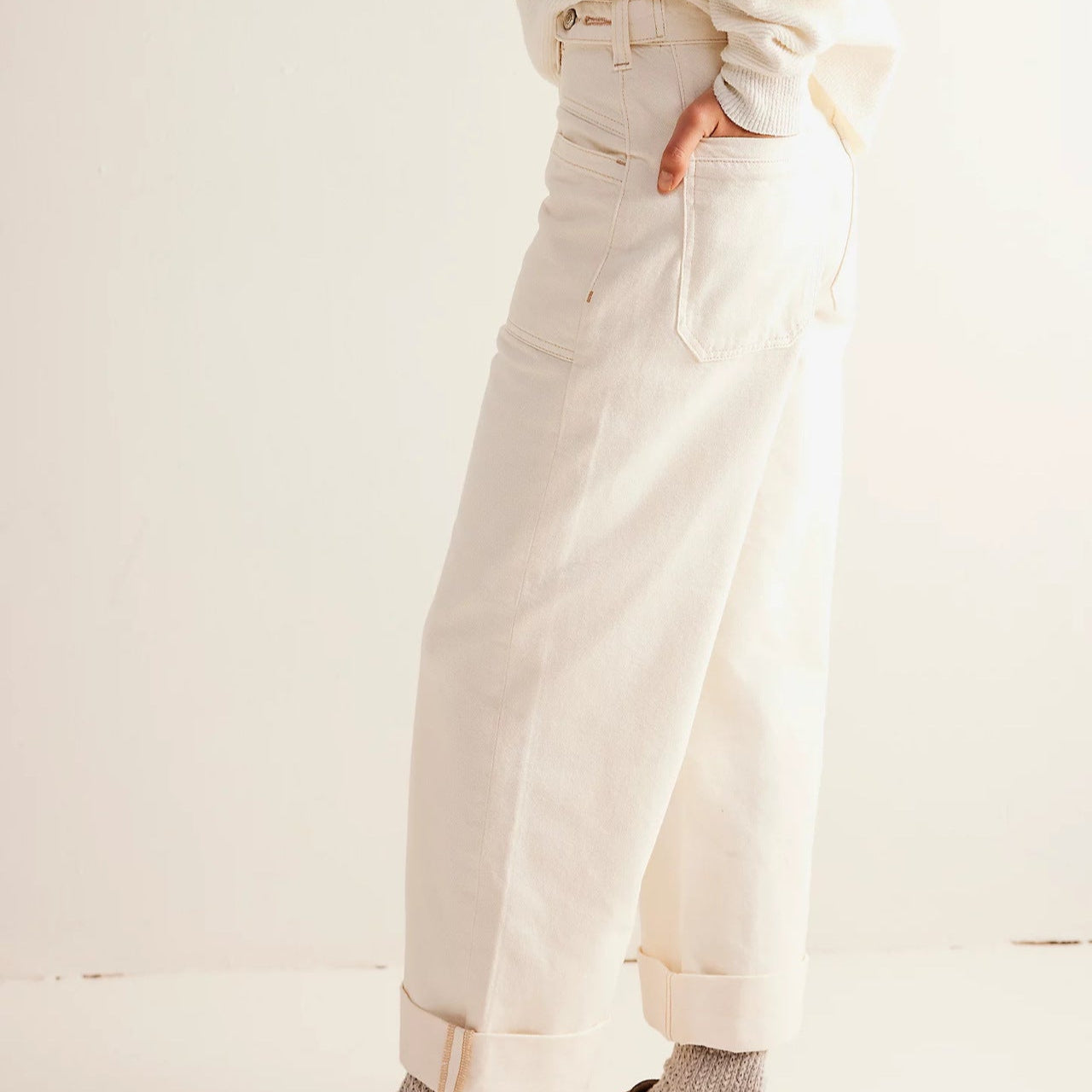 Varenza — Relaxed High-Rise Wide Leg Jeans with Vintage Wash