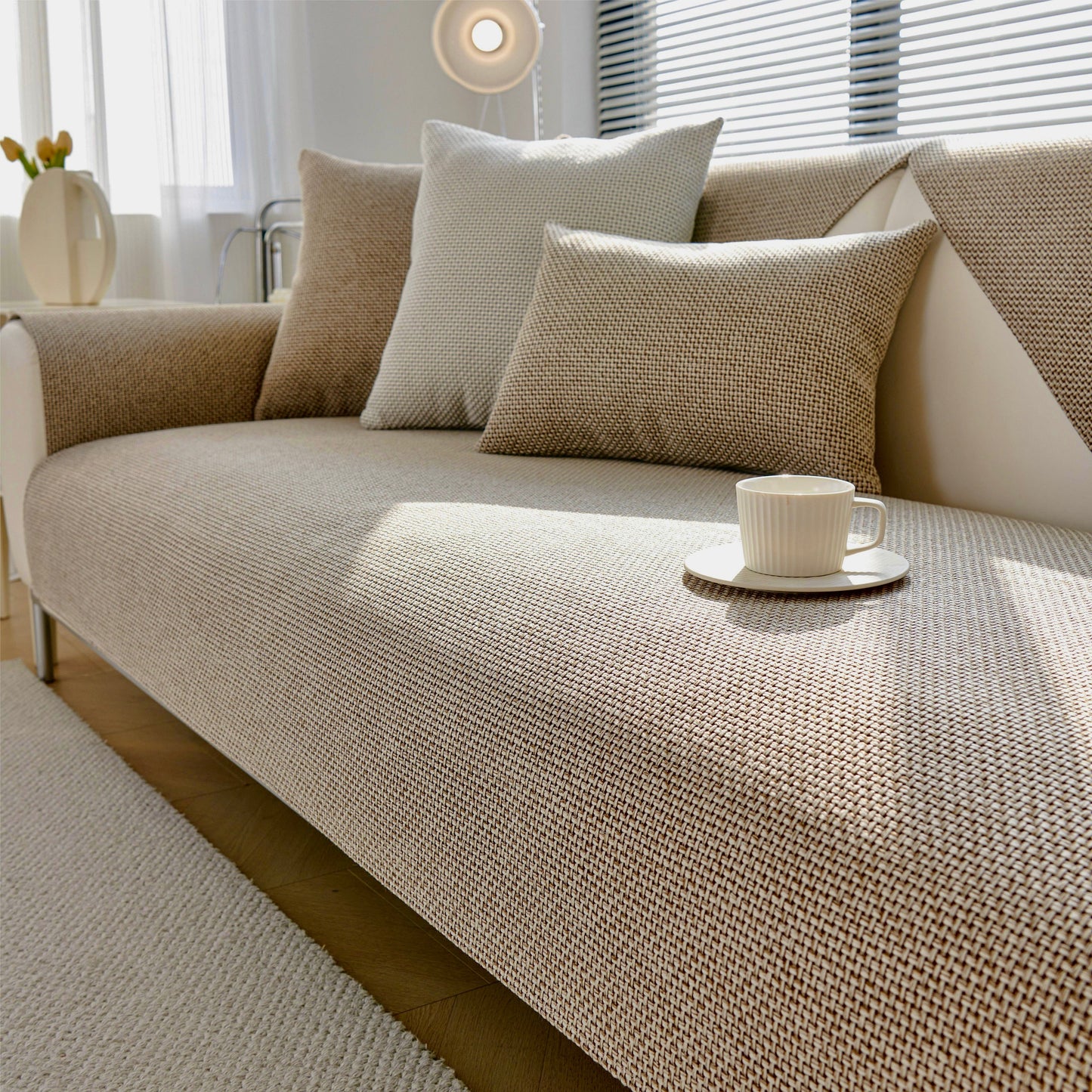 GLIZM Sofa Cover™ — Wrinkle-Free Comfort That Clings So You Can Relax in Style