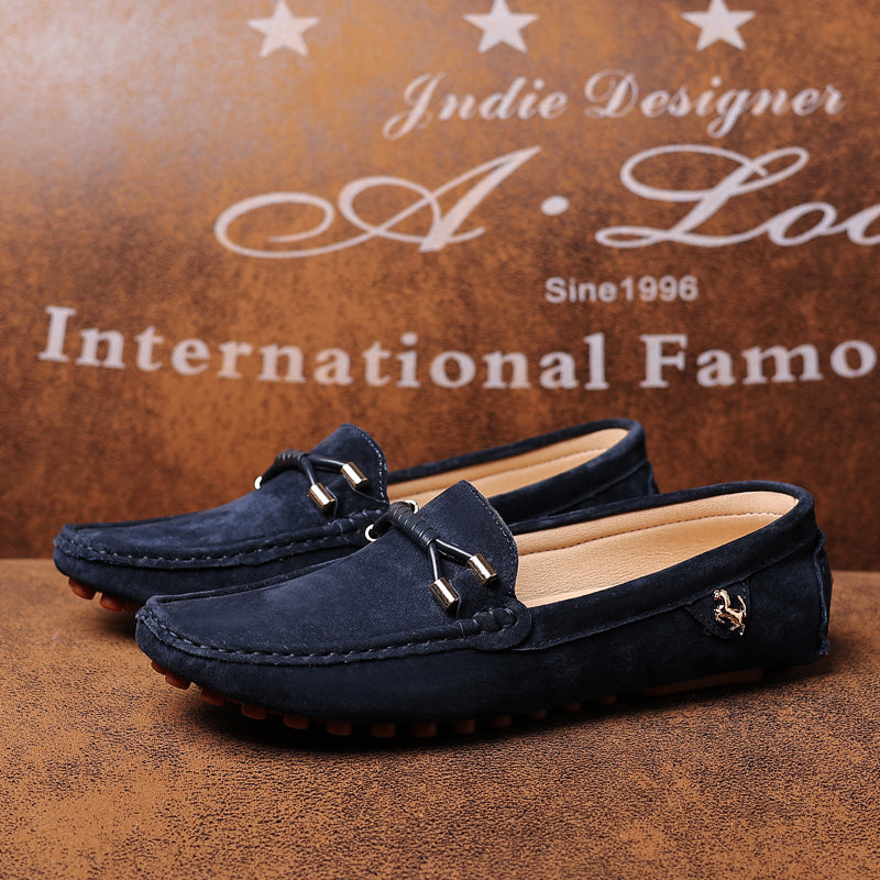 Velaro — Premium Suede Loafers with Cushioned Comfort and Metallic Accents