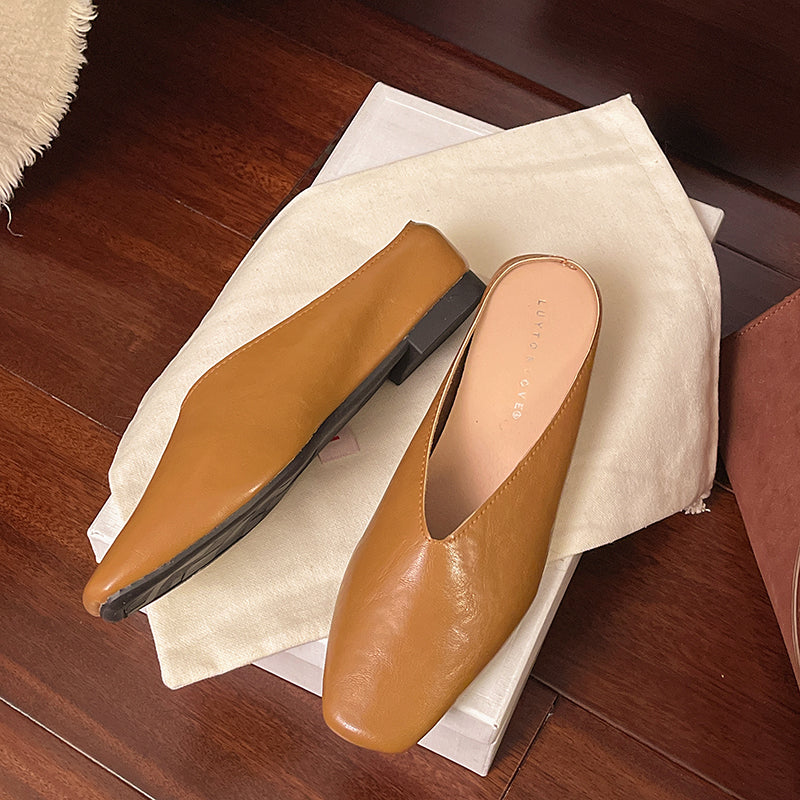 FeatherLite Flats™ — Gehen Sie selbstbewusst in ganztägigem Komfort und tierfreundlichem Stil