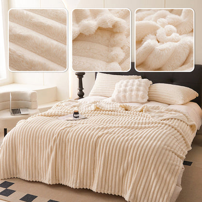 WhisperSoft Throw™ — Wrap Yourself in Effortless Warmth and Timeless Comfort