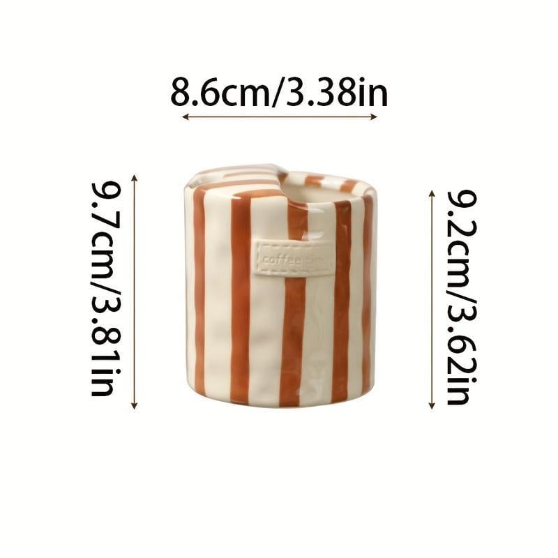 Tazza in Ceramica a Righe EmberLine™ — Accendi i Tuoi Sensi con Ogni Sorso Caldo e Dipinto a Mano Perfetto