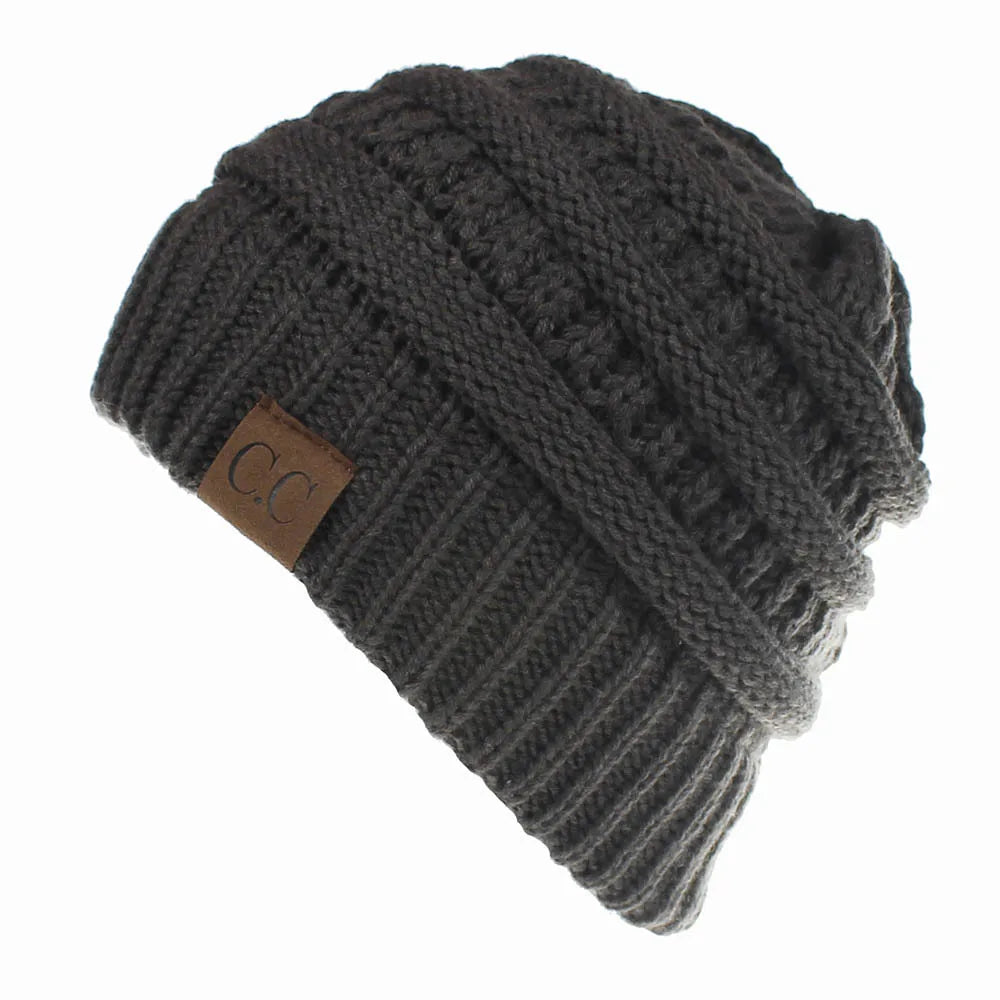 Cable Knit Ponytail Beanie™ — Freeze-Proof Warmth That Keeps Your Hair Flawless All Day