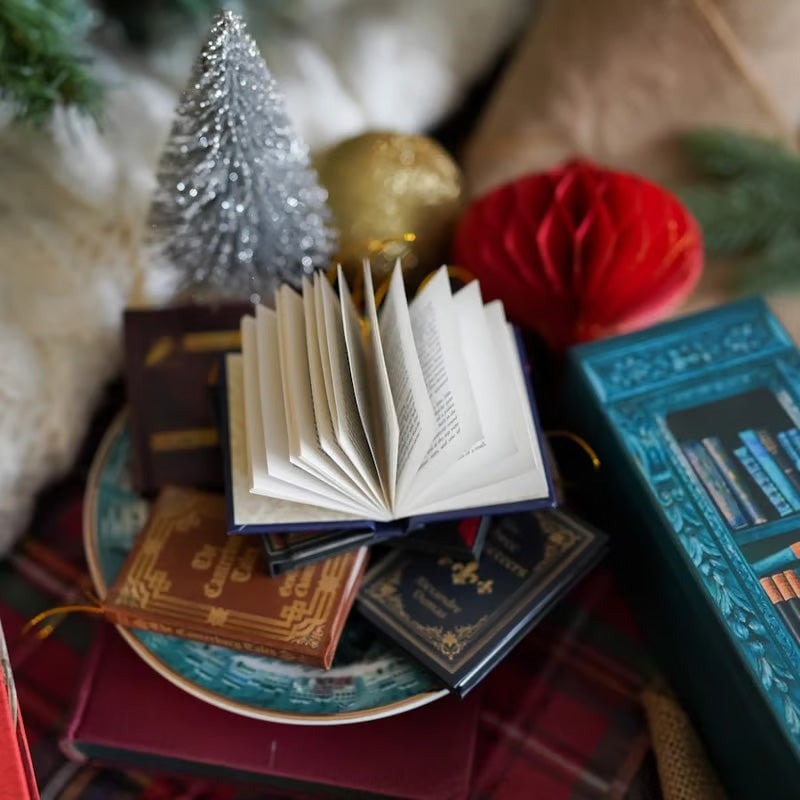 Classic Book Advent Calendar 25$ TODAY ONLY