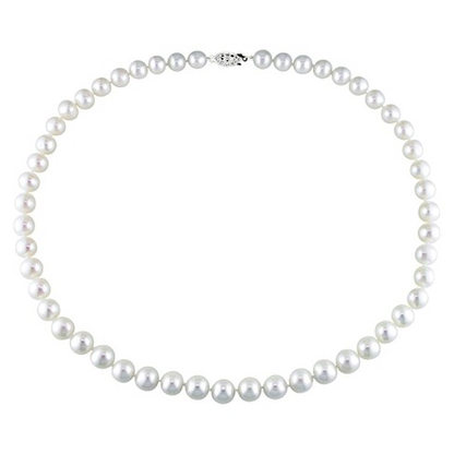 LuxeVera™ Pearl Necklace — Command Every Room with Timeless, Hypnotic Shine