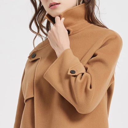 Liora Wool Jacket — Cropped Tailored Wool Coat with Structured Fit
