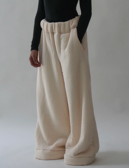 SnuggleFit™ Sweatpants — Blanket-Level Comfort