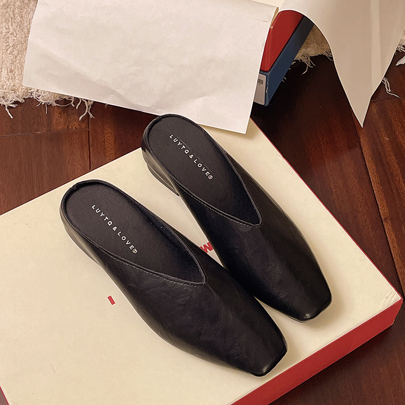 FeatherLite Flats™ — Gehen Sie selbstbewusst in ganztägigem Komfort und tierfreundlichem Stil