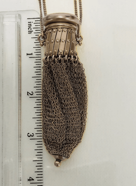 Norla — Handmade Chain Mail Coin Purse with Vintage 1920s Style