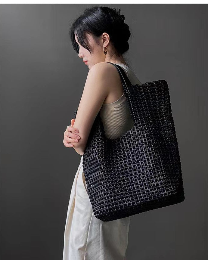 Power Tote™ — Ovládnite každú miestnosť s drsným štýlom a neporaziteľným sebavedomím