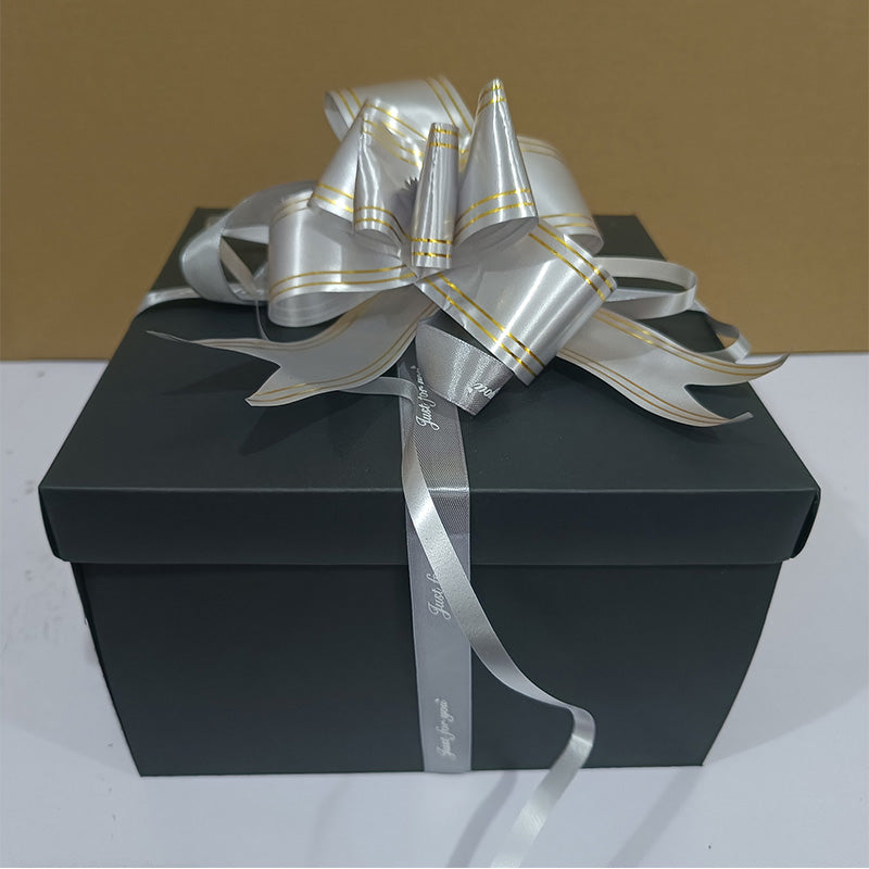 Liora — Personalisierte DIY-Explosions-Geschenkbox mit mehreren Taschen