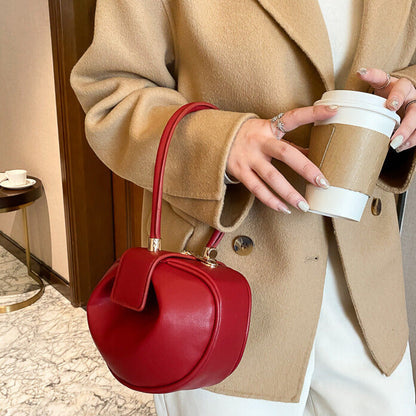 Cynera™ Sphere Bag — Own Every Room with Bold, Head-Turning Glamour