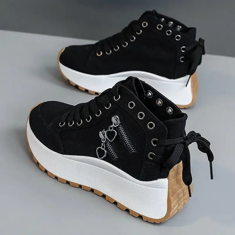 Sneakers in denim Norla — Scarpe casual con plateau chunky, zip e dettagli a fiocco