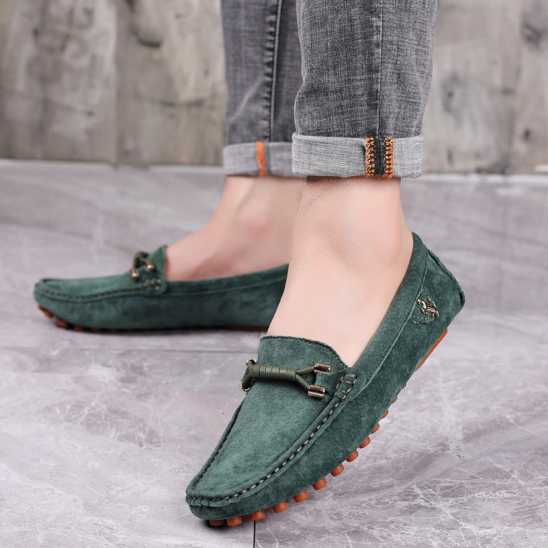 Velaro — Premium Suede Loafers with Cushioned Comfort and Metallic Accents