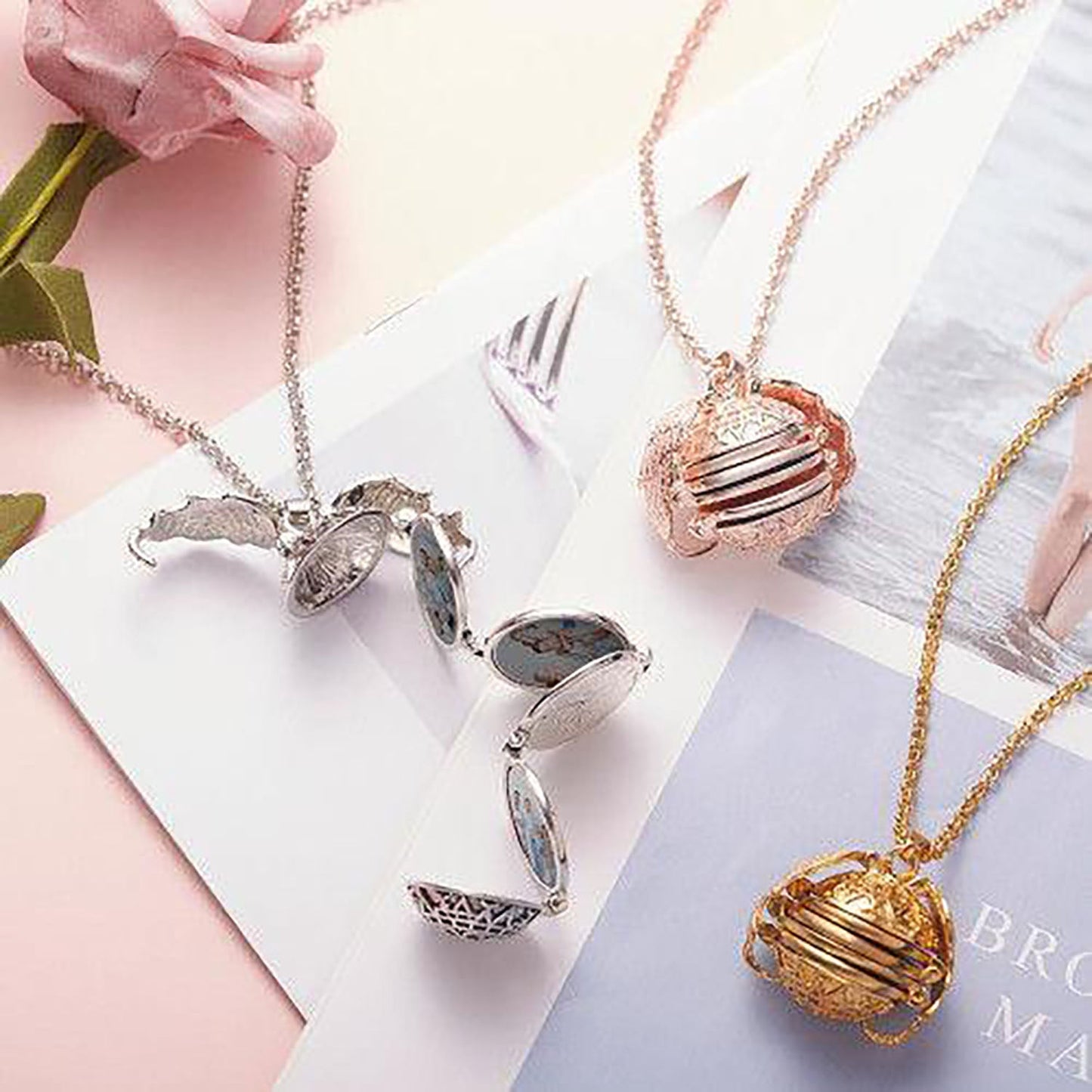 TimelessTreasures™ — Hold Every Precious Memory Close and Shine with Effortless Elegance
