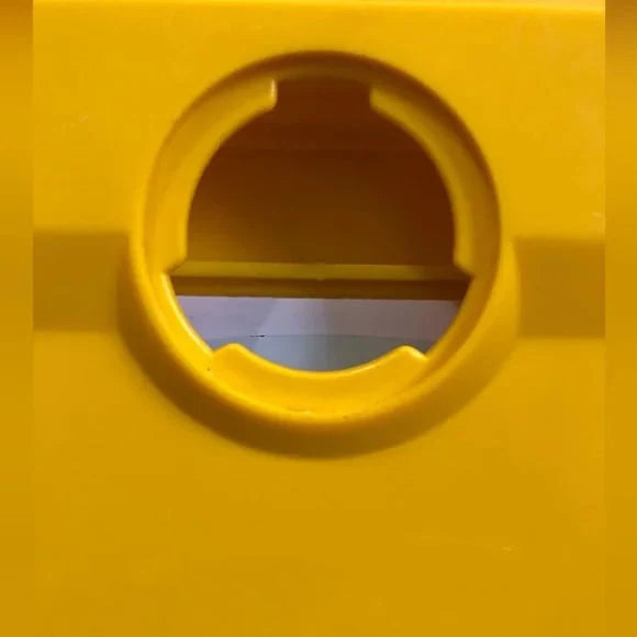 Kairo Treat Frame — Seinään Kiinnitettävä Välipala- ja Lemmikkiruokien Jakaja
