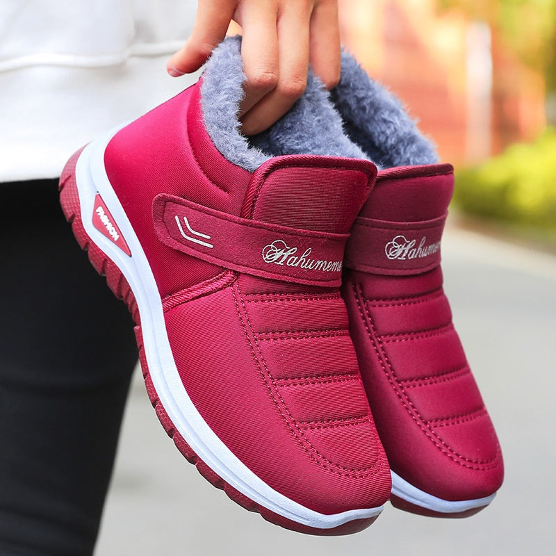 WinterSlip-Ons™ — Feel the Freedom of Warm, Pain-Free Steps Every Day