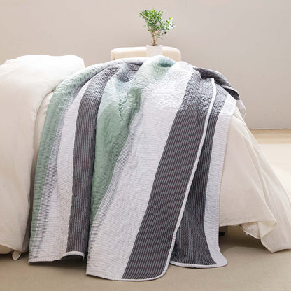 ShadowVeil™ Stripe Quilt Set — Unleash Bold Style and Year-Round Cloudlike Comfort