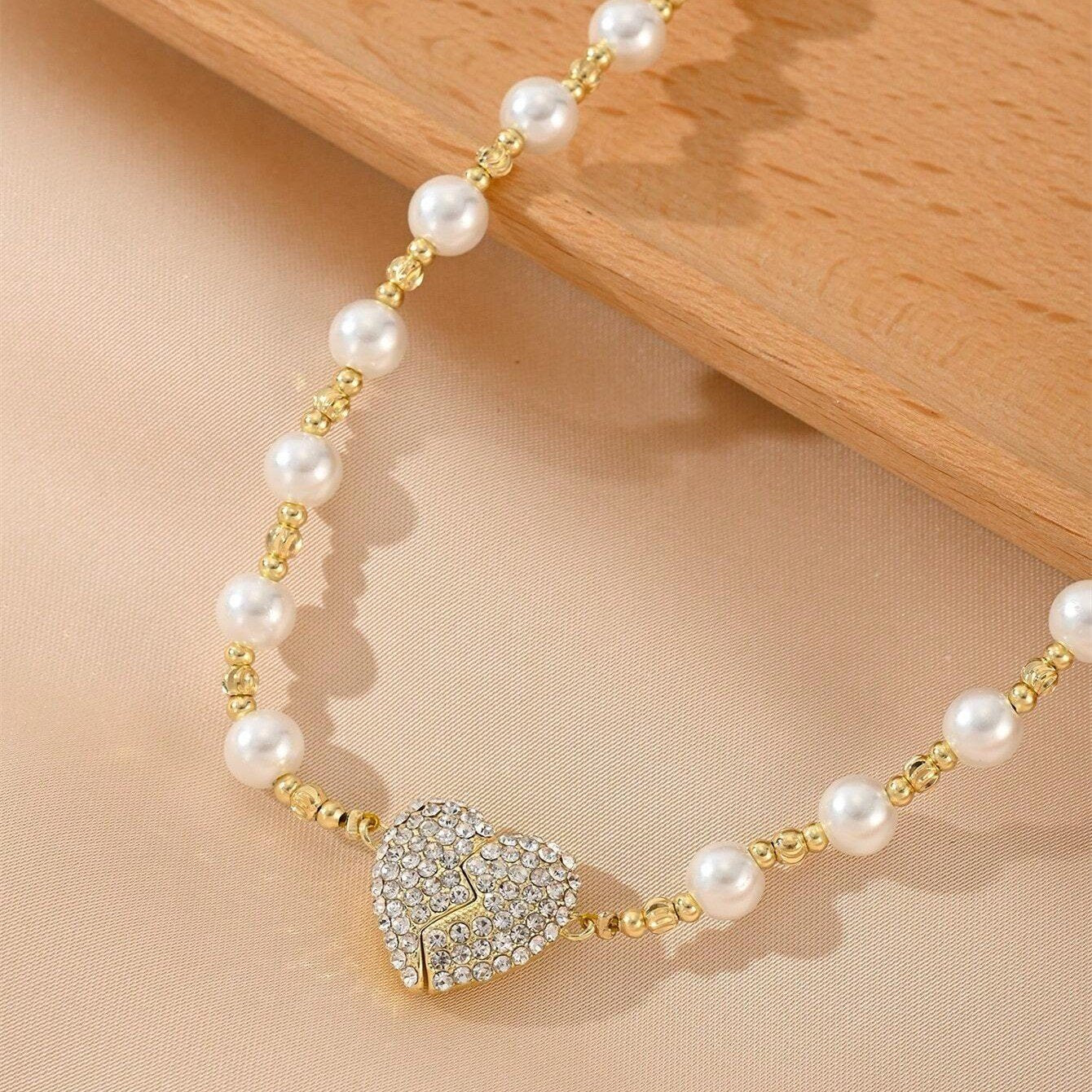 💖 The perfect gift for love and elegance - Lumora heart pearl necklace 💖