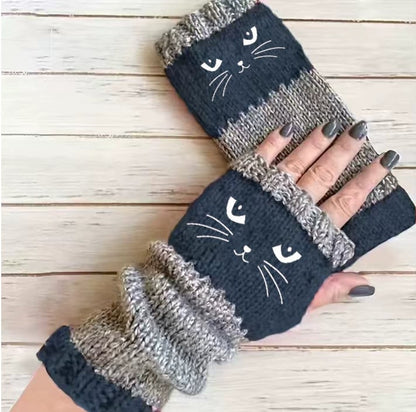 Myra CozyCat Fingerless Gloves — Warme Strickhandschuhe mit Katzenstickerei