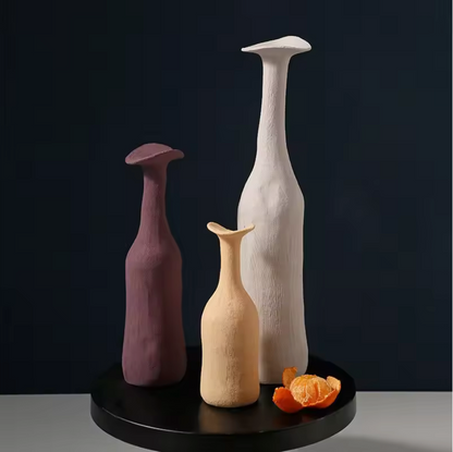 Liora Vase — Handgefertigte Keramikdekoration im nordisch-minimalistischen Design