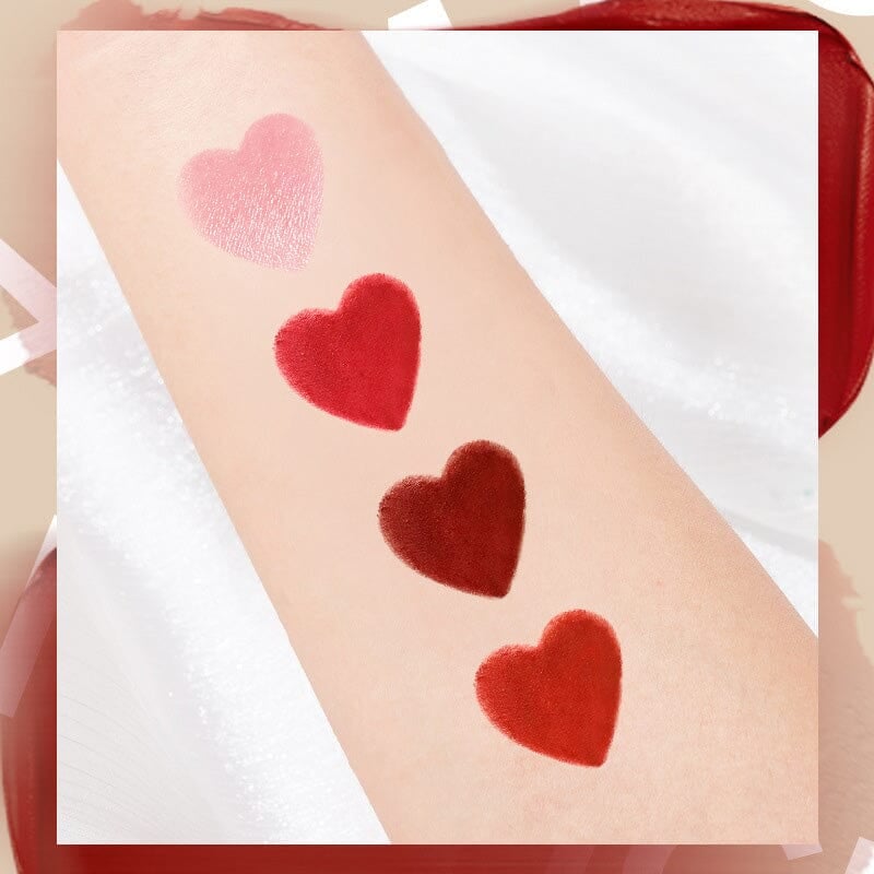 Set de rouges à lèvres mats Lunessa Velvet — Rouges à lèvres mats avec accessoire sac à chaîne