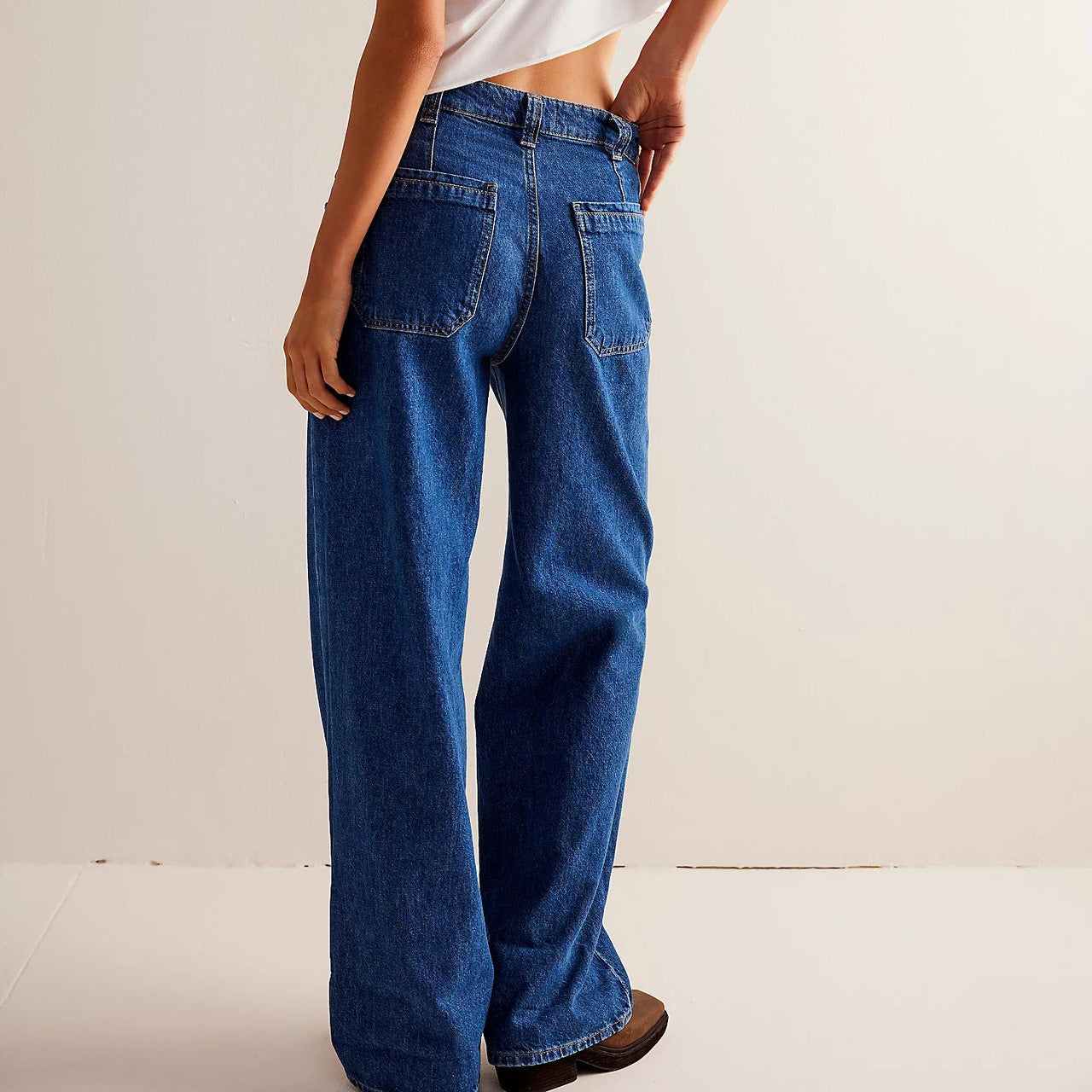 Varenza — Relaxed High-Rise Wide Leg Jeans with Vintage Wash