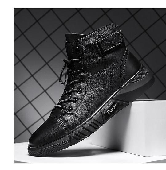 Varello — Men's Black Leather Business Casual Boots with Grip Sole