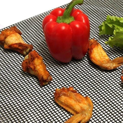 GrillGuard™ — Master Perfect, Juicy Meals Without the Sticky Mess