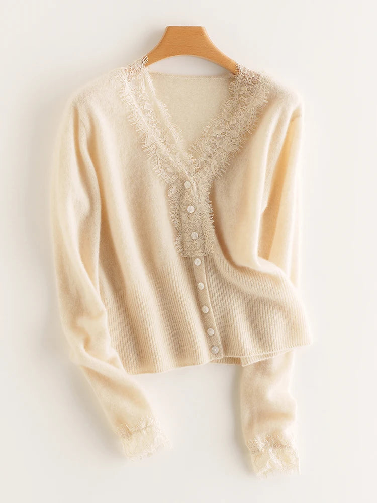 Elara — Weicher Kaschmir-Spitzen-Cardigan zum Layern