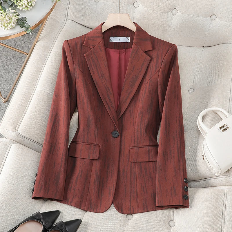 Renly Blazer — Tailored Lightweight Striped Jacket with Vertical Grain
