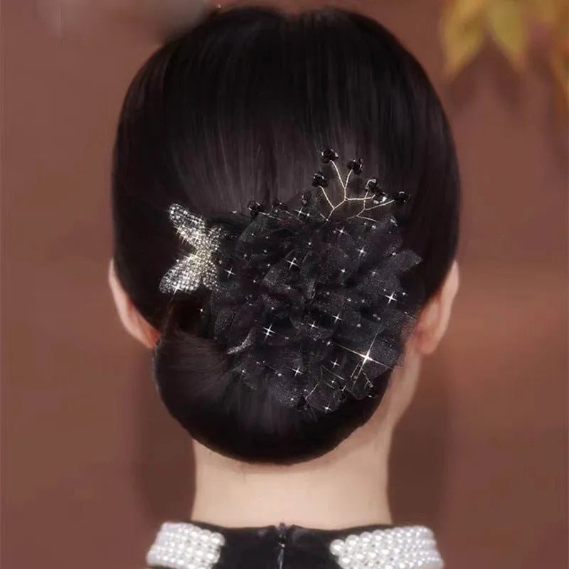 Effora — Modelador de Coque com Detalhe Floral para Penteados Elegantes