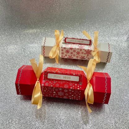 Jovela — Festive Holiday Money Pull Pouch with Candy Shape