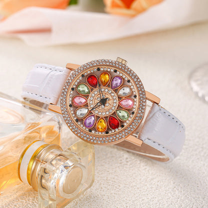 CrystalHalo Watch™ — 眩しい止められない華やかさであらゆる場所を支配する時計