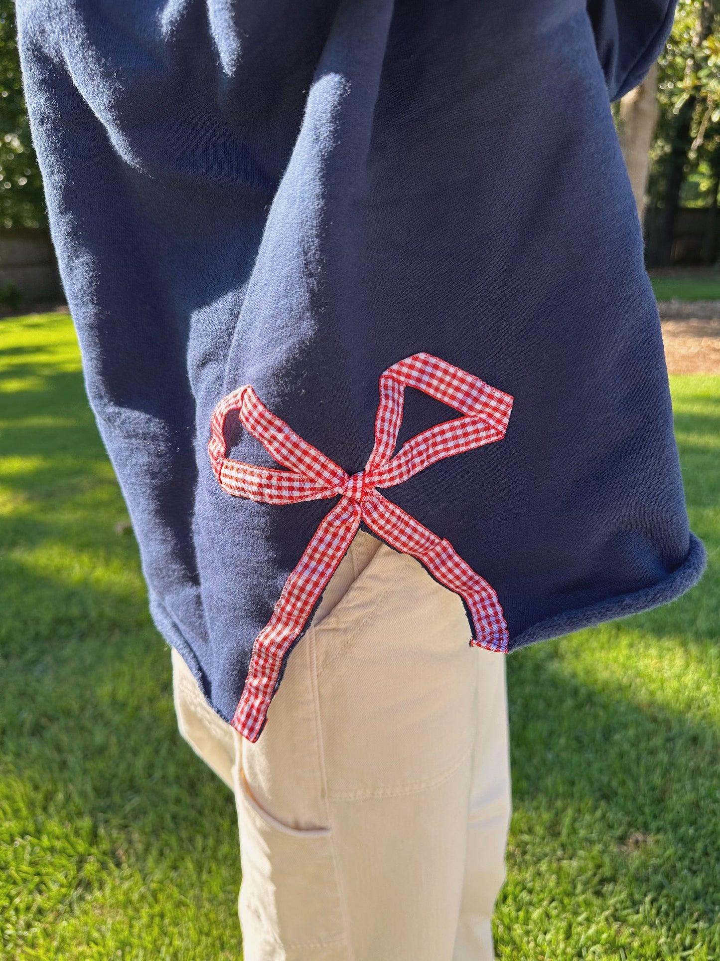 Gingham Side Bow Crewneck 24$ TODAY ONLY