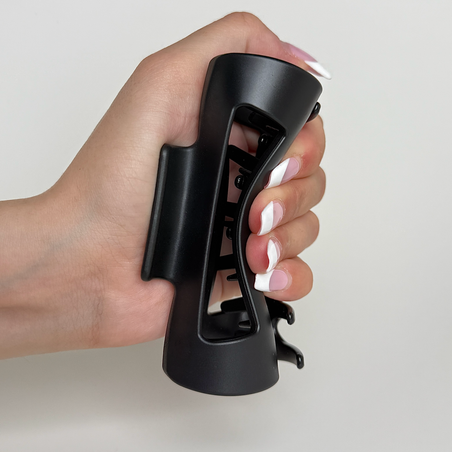 Chic Clasp™ — Lås op for komfort hele dagen og ubesværet stil uden smerte