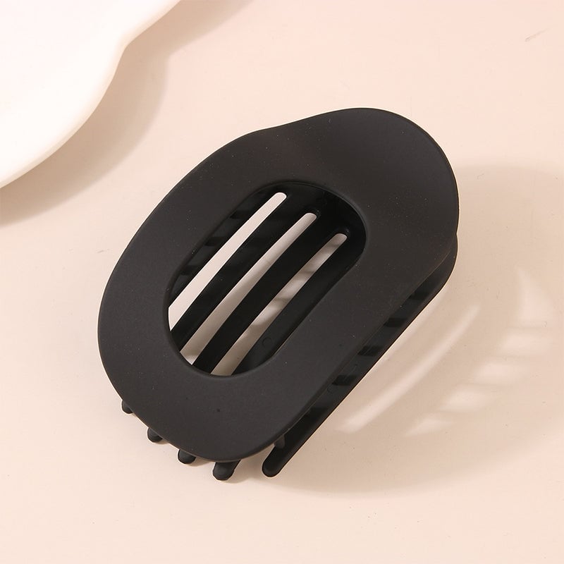 VelvetClasp™ — Experience All-Day Luxury Hold Without a Single Pinch